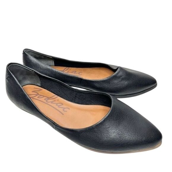 Zodiac Black Leather Pointed Toe Ballet Flats Women's Size 8M - Picture 1 of 6